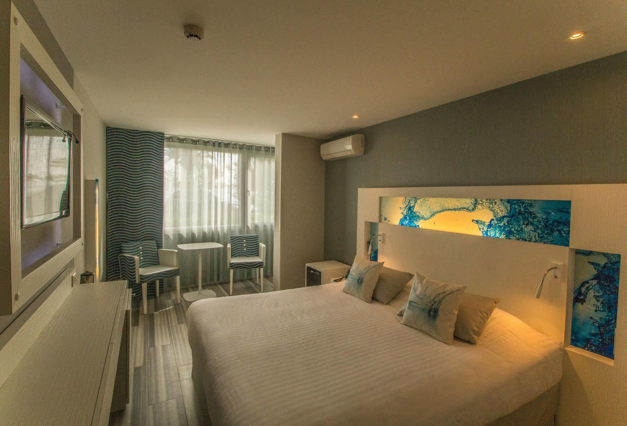 Hotel Josse Antibes Bagian luar foto