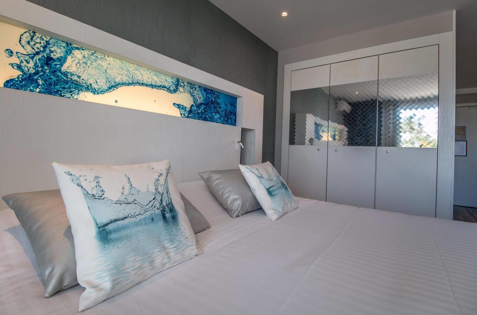 Hotel Josse Antibes Bagian luar foto