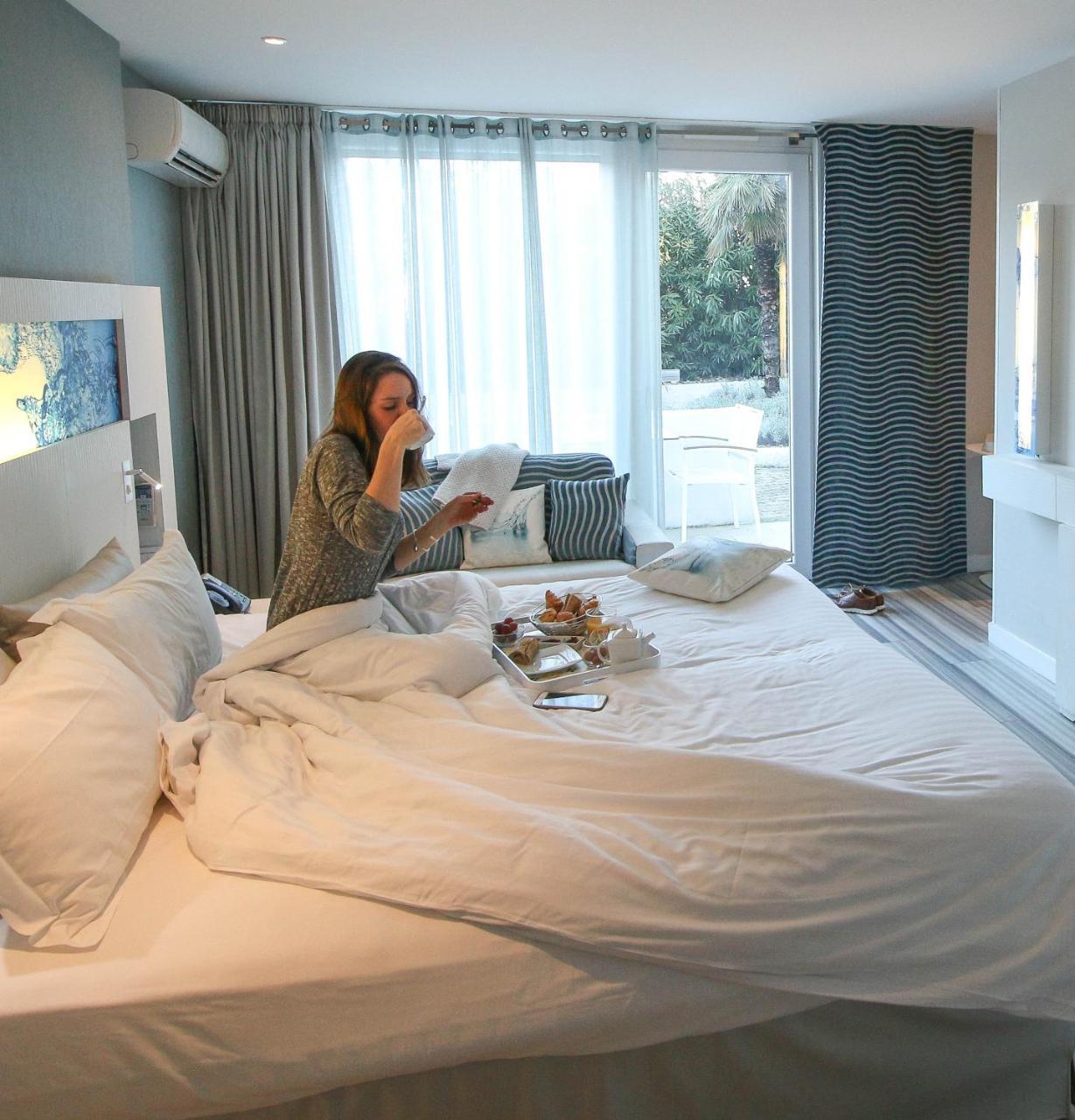 Hotel Josse Antibes Bagian luar foto