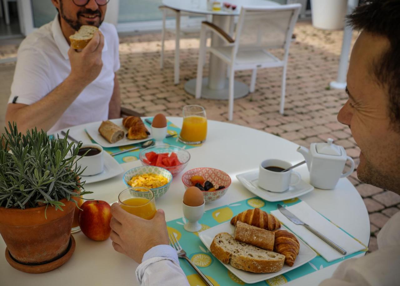 Hotel Josse Antibes Bagian luar foto
